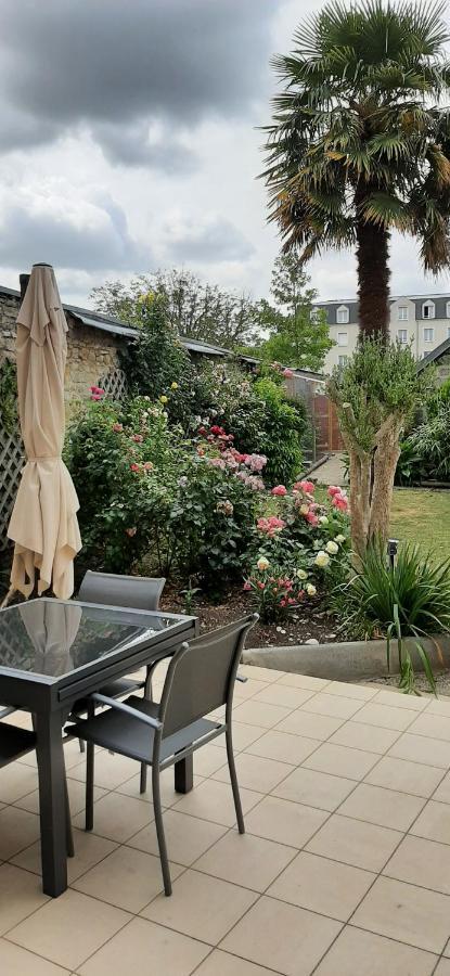 Chez Jeanne Hotel Carentan Exterior foto
